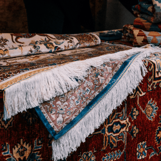 آئین خدمات رفوگری فرش در تهران چیتگر